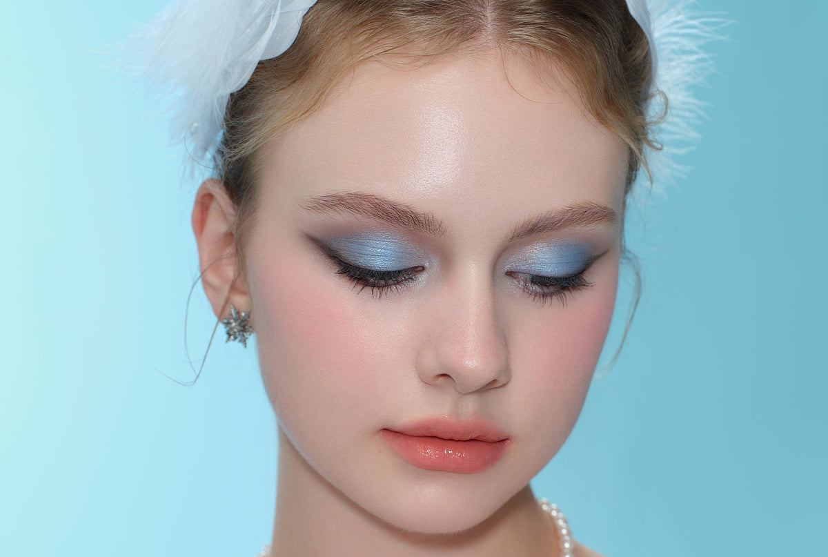 Blue Eyeshadow Looks: Dreamy Makeup Ideas to Try
