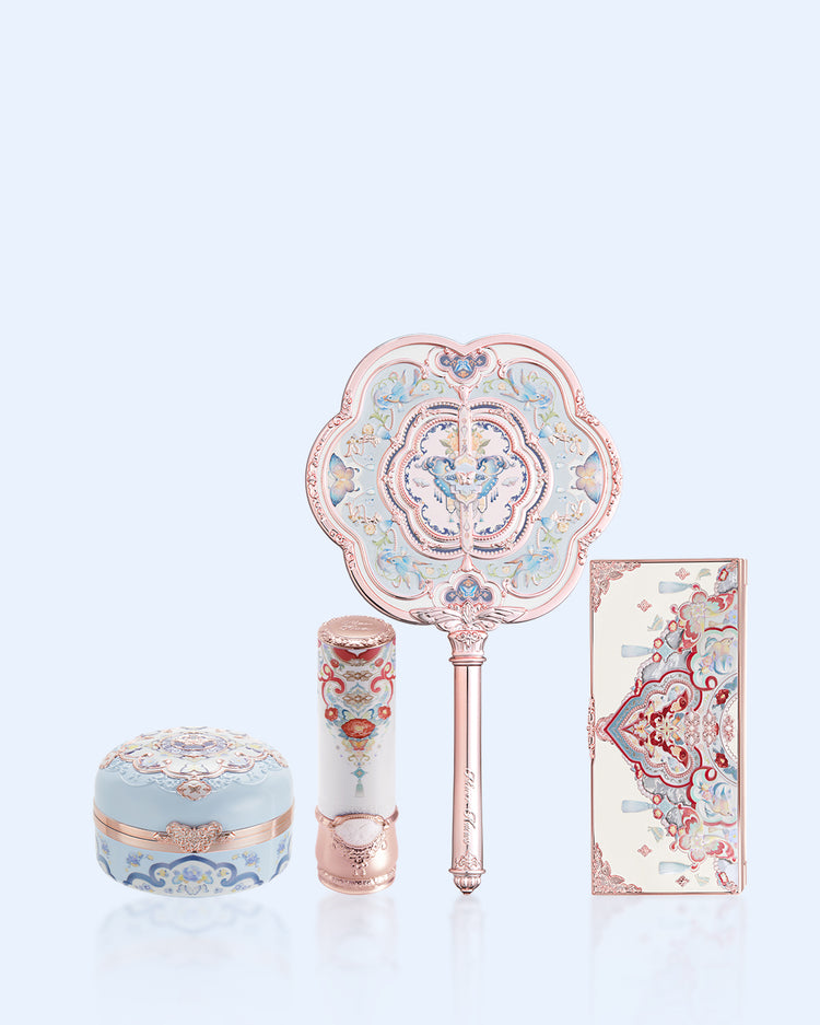Fondness For Floral Makeup Kit